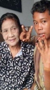 Nenek Rohaya Meninggal Dunia di Usia 77 Tahun,  Begini Kisah Cintanya yang Pernah Viral