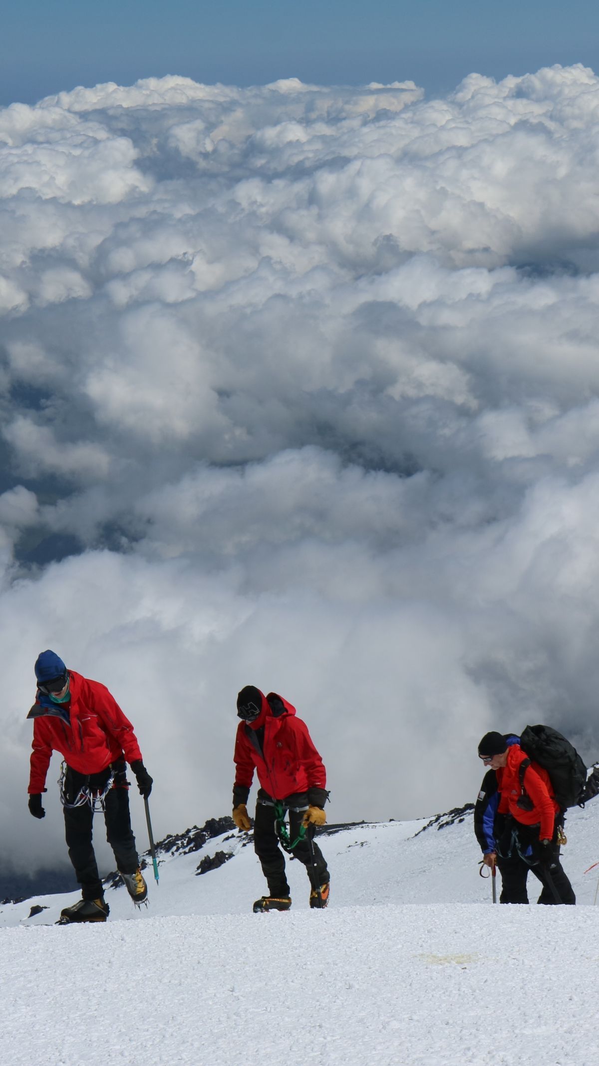 Daftar Gunung Tertinggi di Alam Semesta selain Everest