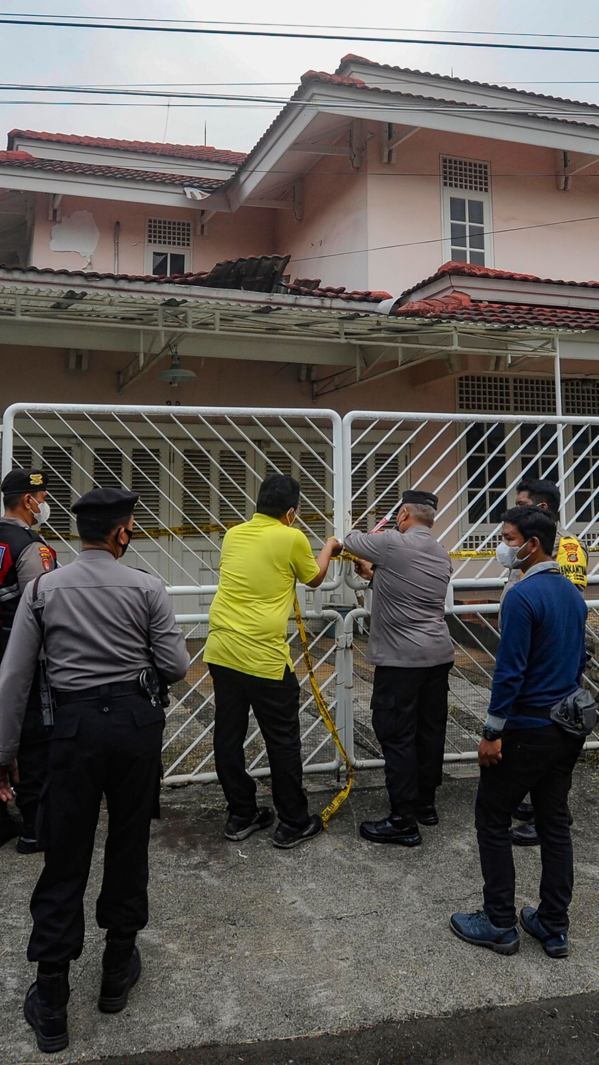 Polisi Temukan Dokumen dan Sejumlah Catatan saat Olah TKP Ibu Anak Tewas Mengering di Cinere