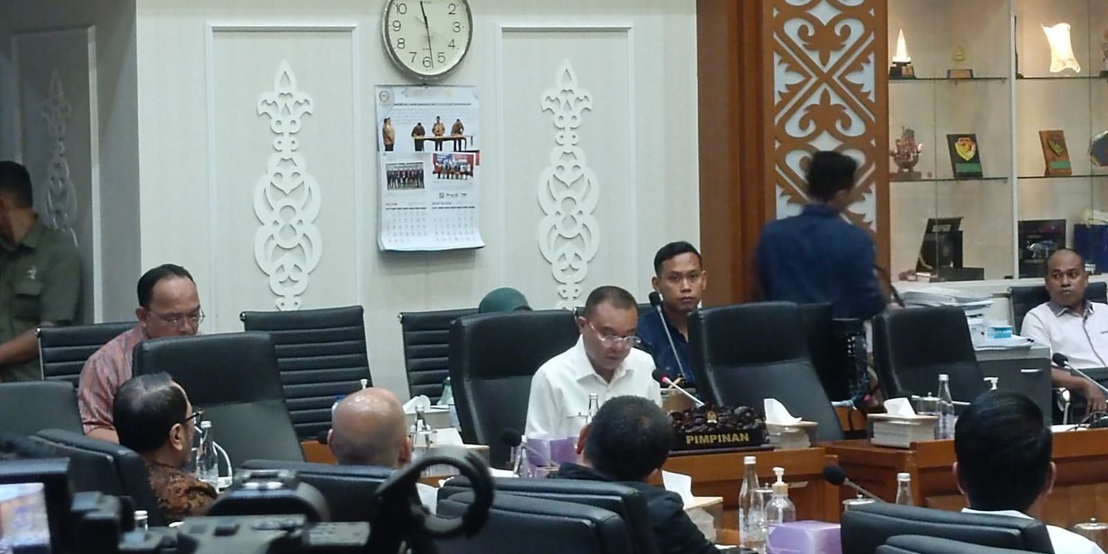 Wihadi Gantikan Supratman Jadi Ketua DPR RI, Dipimpin Langsung Dasco