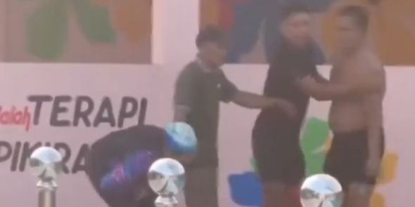 Polisi Tangkap Pria Penendang Alat Vital Guru Renang Perempuan di Asahan