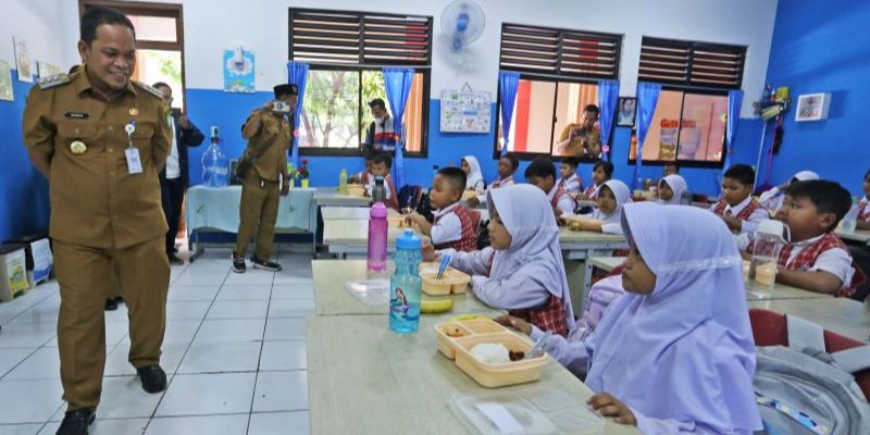 4.128 Pelajar SD dan SMP di Tangerang Ikut Uji Makan Bergizi Gratis, Ada yang Minta Nambah dan Ogah Sayur