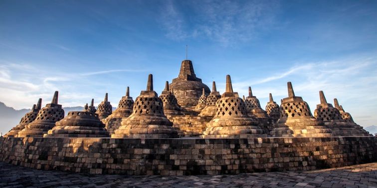 10 Candi Terbesar di Dunia, Salah Satunya Ada di Indonesia