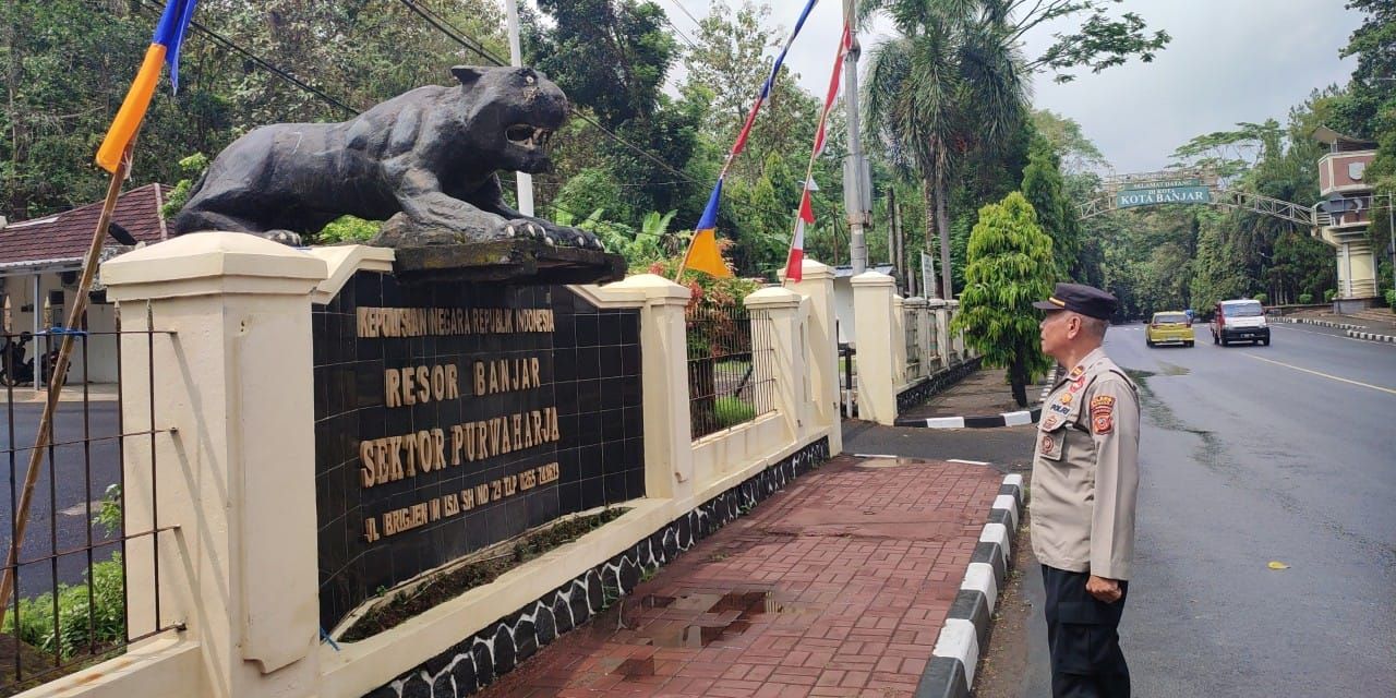 Viral Wajah Lucu Patung Macan di Polsek Purwaharja Banjar, Mirip Maung Cisewu?