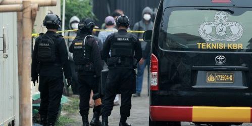 Densus 88 Pastikan Tak ada Keterkaitan Penangkapan Terduga Teroris di Jakbar dan Batu