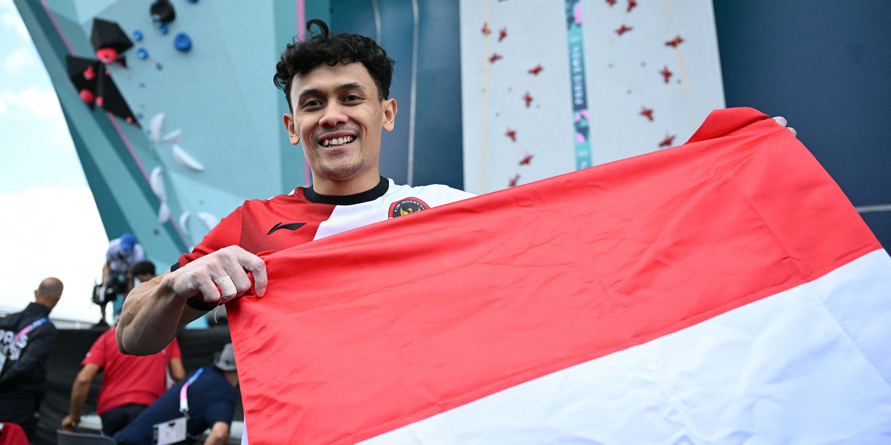 Dijuluki 'Spiderman', Veddriq Leonardo Peraih Emas di Olimpiade 2024 Sempat Pegang Rekor Pemanjat Tercepat di Dunia