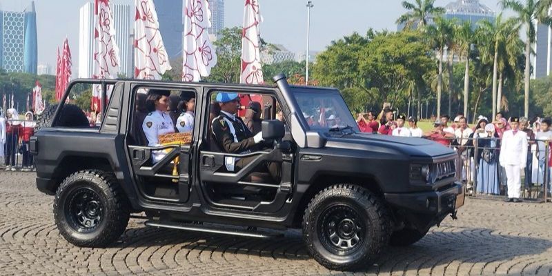 Tiba di Halim, Bendera Merah Putih dan Teks Proklamasi Diterbangkan ke IKN