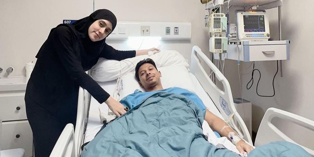 Fairuz A Rafiq Ceritakan Awal Mulanya Sang Suami Jatuh Sakit 'Kita Sebagai Manusia Tidak Akan Pernah Tahu Apa yang Akan Terjadi'