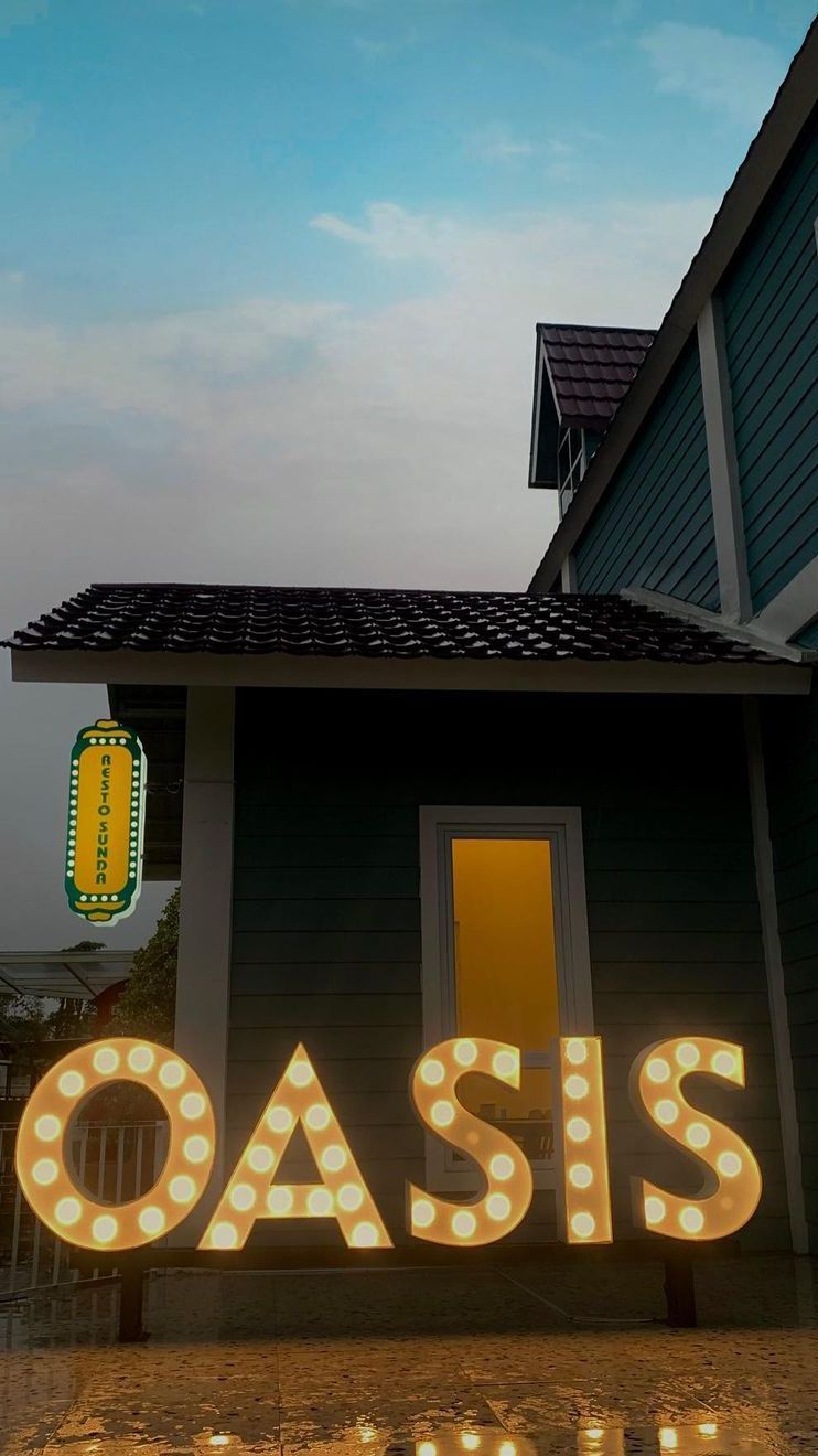 Menikmati Suasana Ala Eropa di Oasis, Wisata Keluarga yang Tak Boleh Dilewatkan di Sukabumi