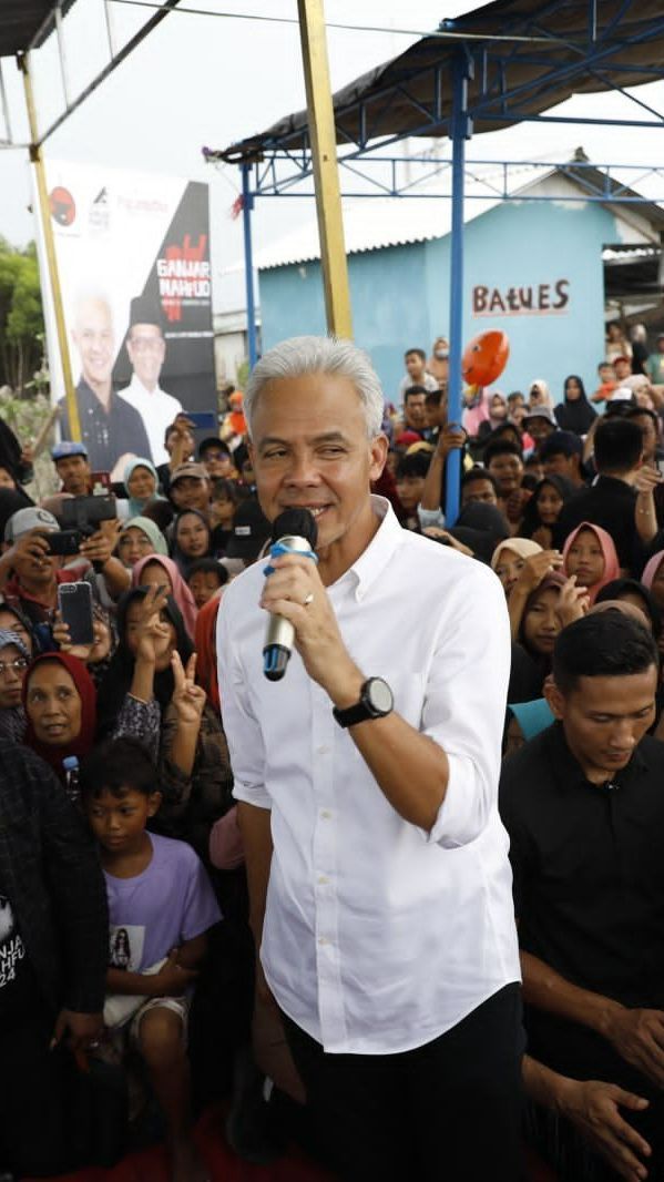 Akhiri Giat Kampanye, Ganjar Menginap di Rumah Warga Tegal