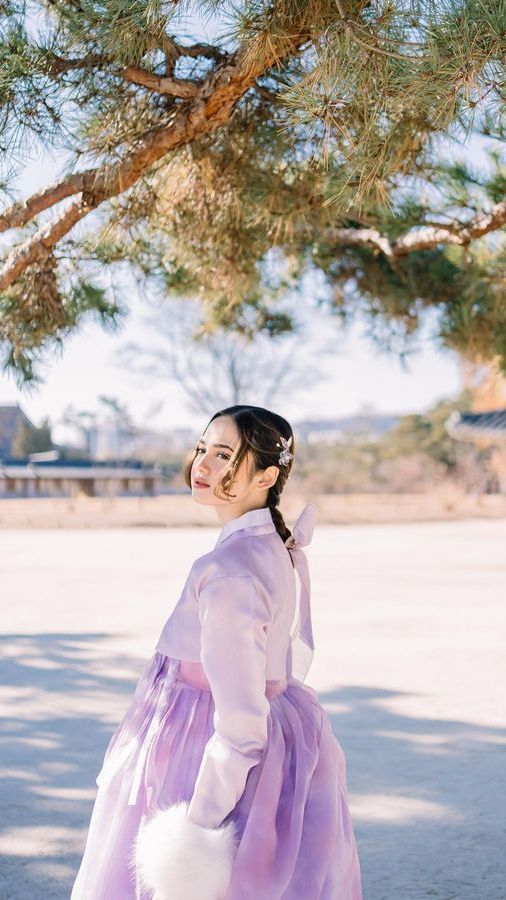 Liburan di Korea Selatan, ini Deretan Foto Cantik Syifa Hadju Pakai Hanbok Bak Bidadari