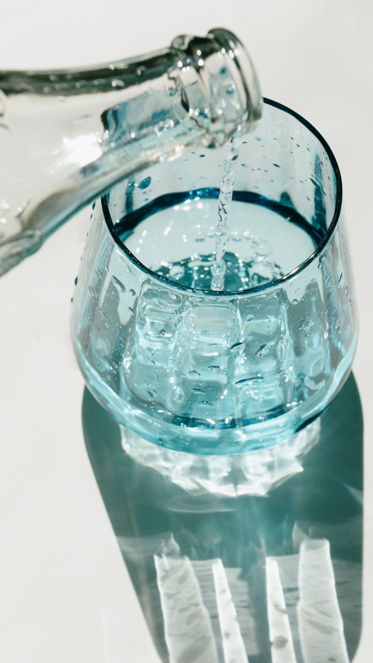 How To Use Mineral Water For Your Beauty Routine 8 Essential Tips For how-to-use-mineral-water-for-your-beauty-routine-8-essential-tips-for