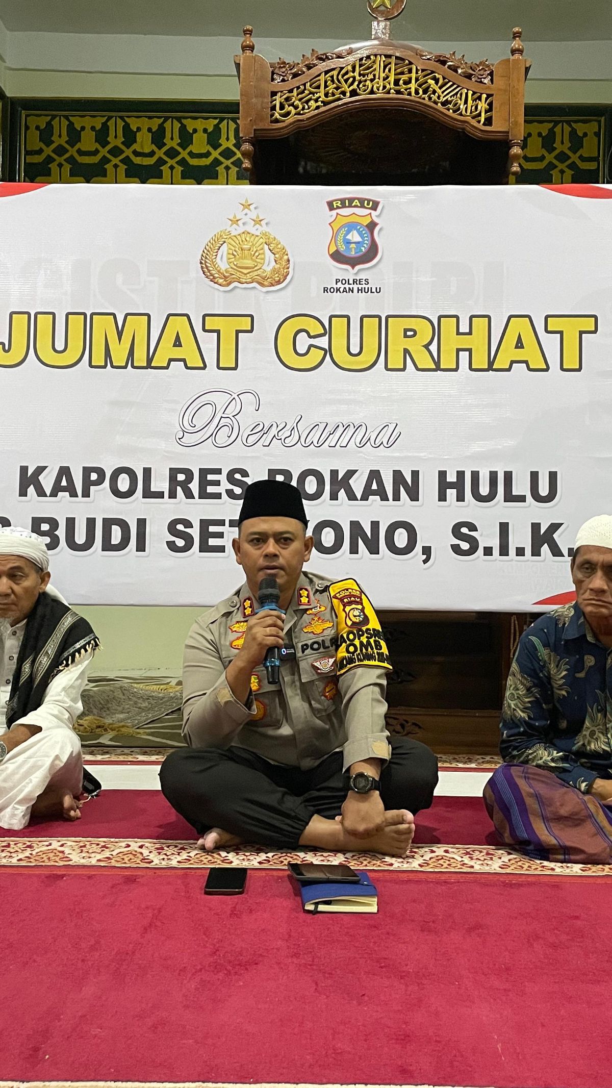 Terima Keluh Kesah Jemaah, Kapolres Rohul Gelar Subuh Keliling dan Jumat Curhat