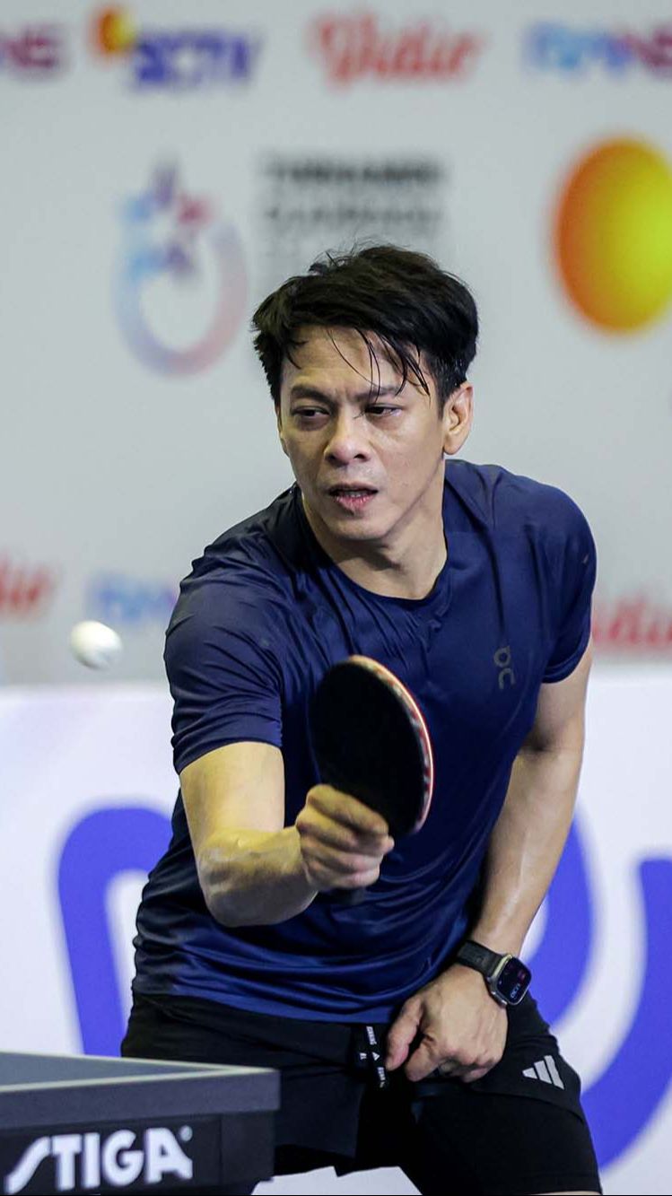 FOTO: Aksi Memukau Ariel NOAH Tanding Tenis Meja di Turnamen Olahraga Selebriti Indonesia Season 2