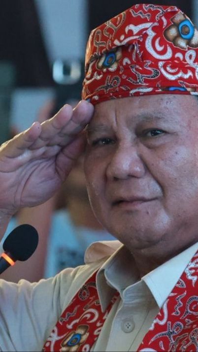 Tuai Pujian, Begini Sikap Prabowo Saat Minum Kopi Waktu Kampanye di Medan 'Adabnya Luar Biasa'