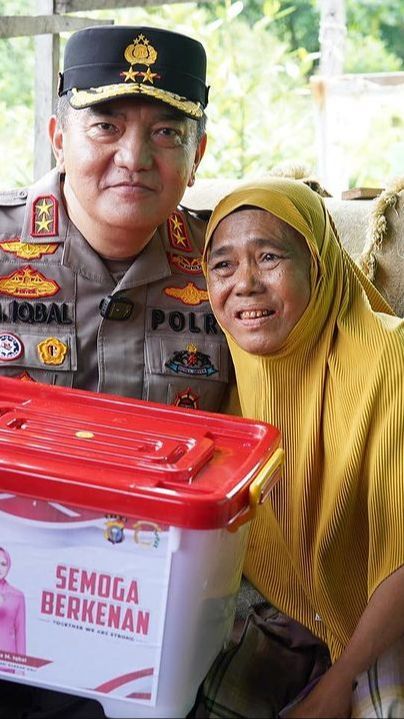 Kisah Nenek Mariah Lagi Sakit Mendadak Dijenguk Jenderal Polisi, Reaksinya Penuh Haru