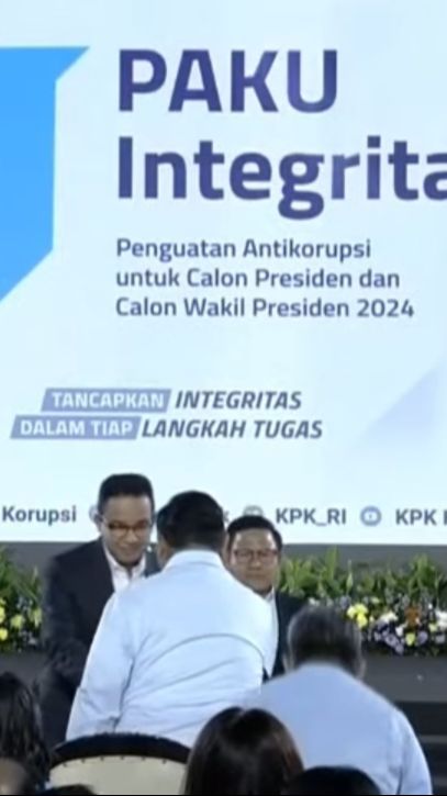 Moment Anies Salaman Dengan Prabowo Usai Sampaikan Pidato Antikorupsi, Sudah Baikan?