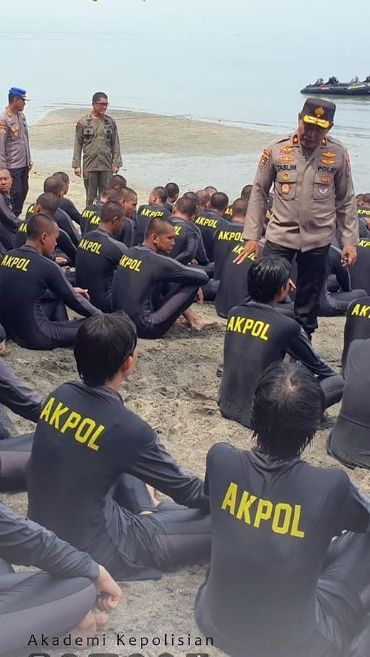 Jenderal Polisi Datangi Taruna & Taruni Digembleng di Pasir Putih Situbondo, Ada Apa?