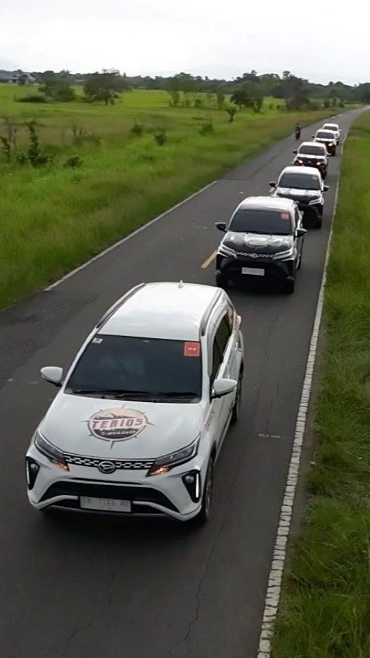 Daihatsu Terios 7 Wonders Eksplorasi Keindahan Alam dan Kekayaan Tradisi Halmahera Barat