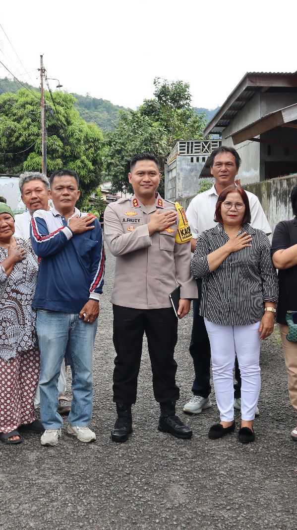 Kapolres Sibolga Turun Langsung Dengarkan Aspirasi Masyarakat Saat Jumat Curhat