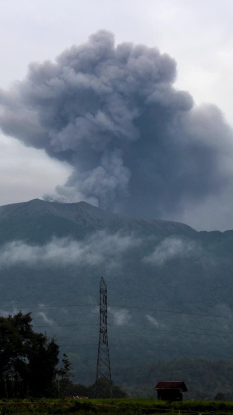 Gunung Marapi Meletus hingga 133 Kali Sejak Desember 2023