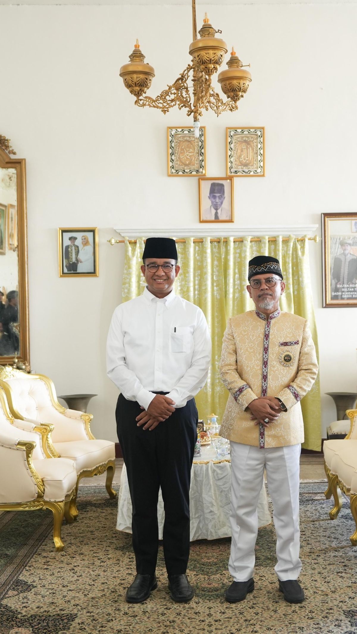 Silaturahmi ke Kesultanan Ternate, Anies: Kami Harap Terus Jadi Pilar Penopang Kebudayaan