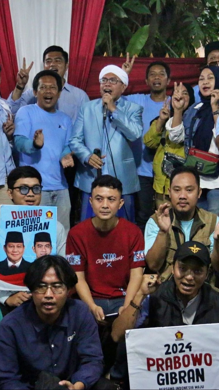 FOTO: Dukungan Masyarakat Arus Bawah Indonesia untuk Pasangan Prabowo-Gibran Menang Satu Putaran di Pilpres 2024