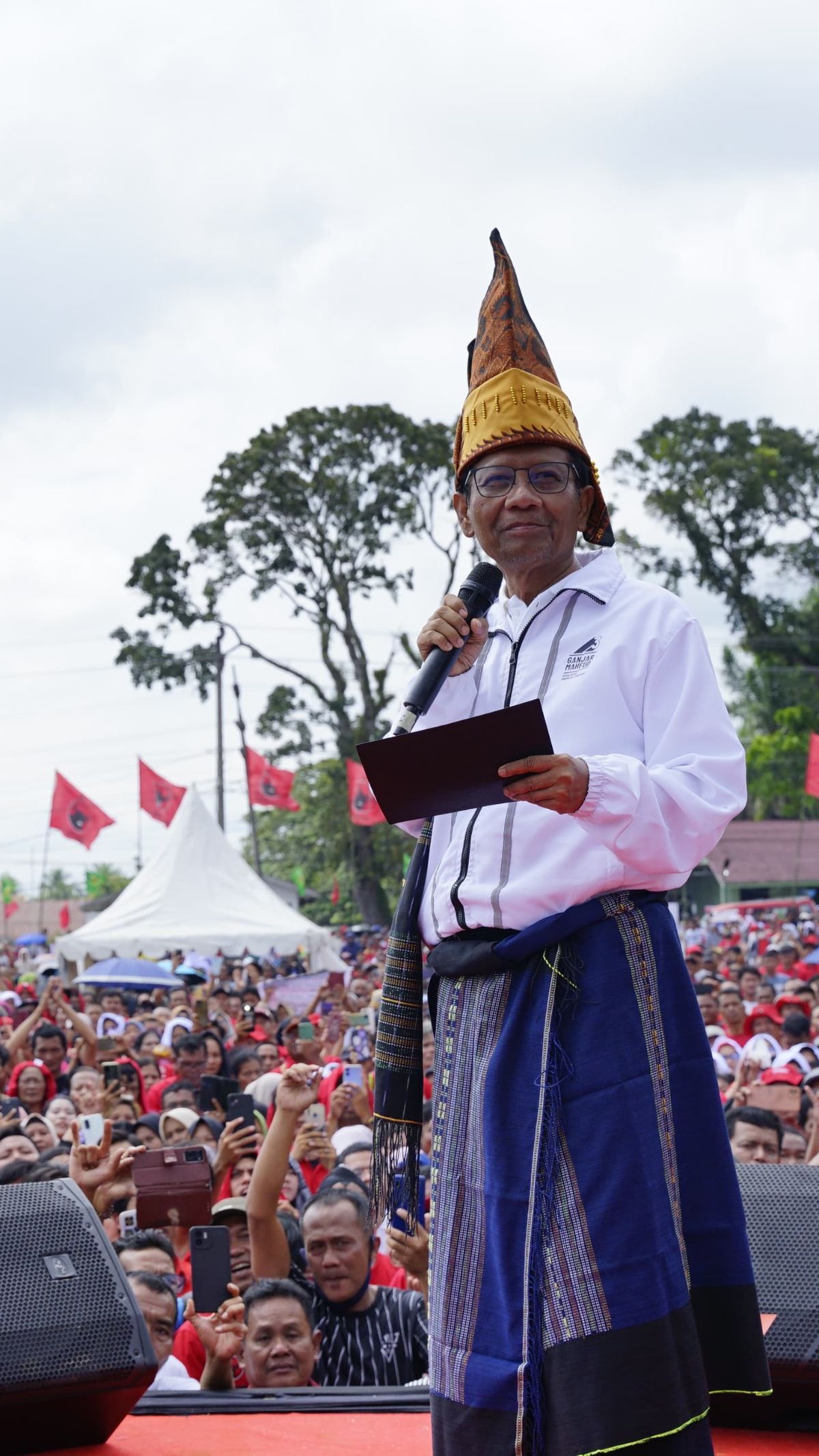 Kampanye di Siantar, Mahfud MD Jamin Kenyamanan Beribadah dan Bantuan untuk Petani