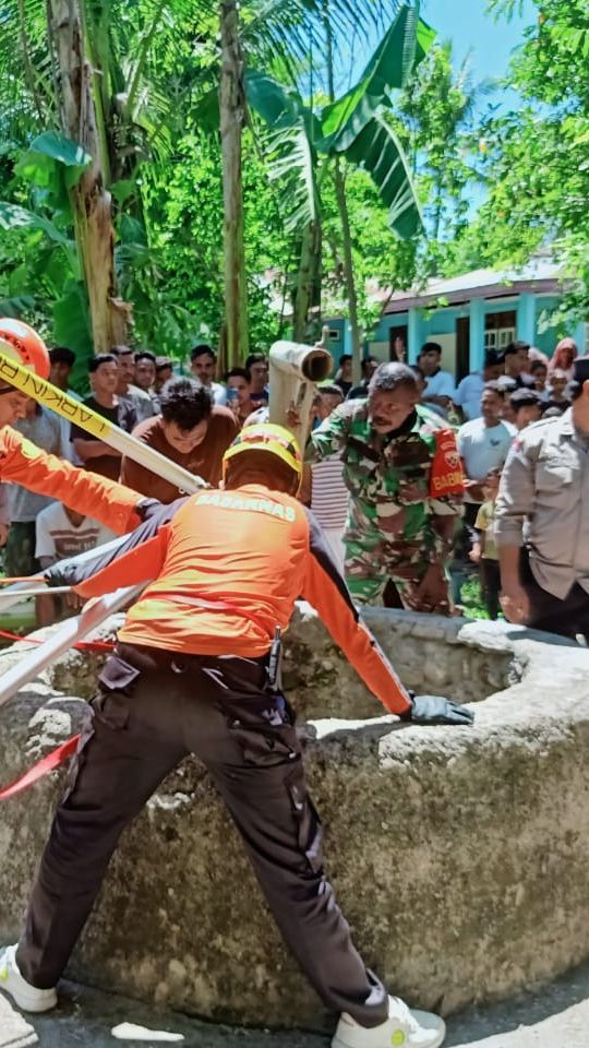 Detik-Detik Penyelamatan Dramatis Pemuda Terperosok ke Sumur 19 Meter