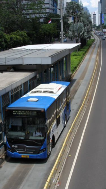 Viral Aturan Orang Pakai Baju Partai Dilarang Naik TransJakarta, Ini Penjelasan Pemprov DKI