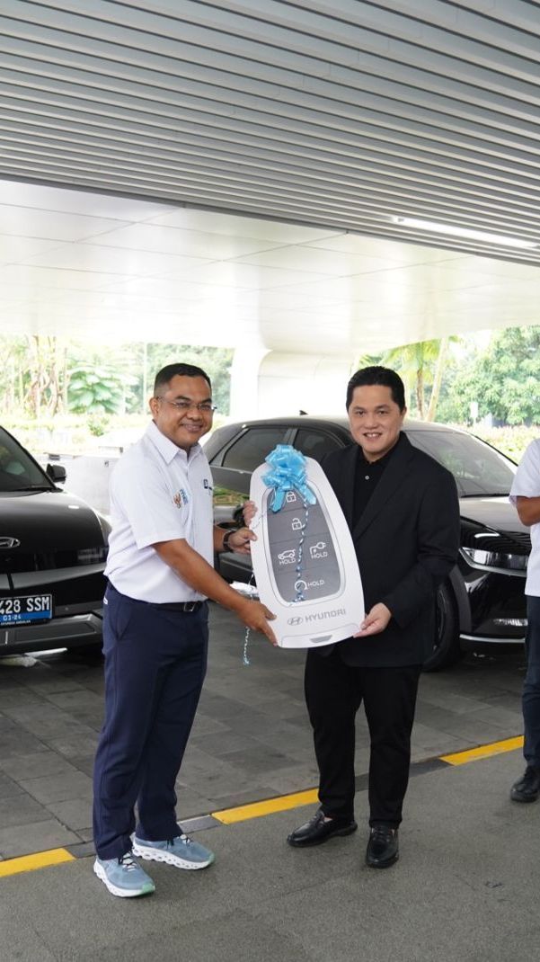 Erick Thohir Beri Hadiah Mobil LIstrik untuk Eselon I dan II, Penghematan BBM 60 Persen