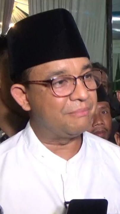 Anies Janji Bangun Stadion Berstandar FIFA di Sumbar