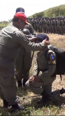 ⁠Di Gunung Keramat Tempat para Dewa ini Brimob Polri Mendapat Baret Biru, Zaman Kerajaan Tempat Mencari Kesaktian