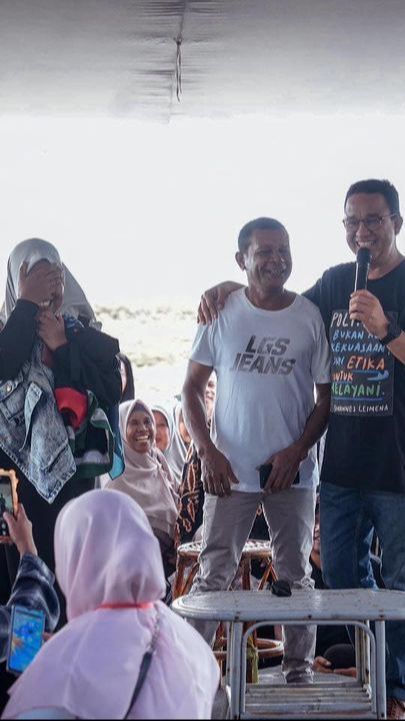 Anies Dihadiahi Golok Waktu Kampanye di Serang, Ini Maknanya