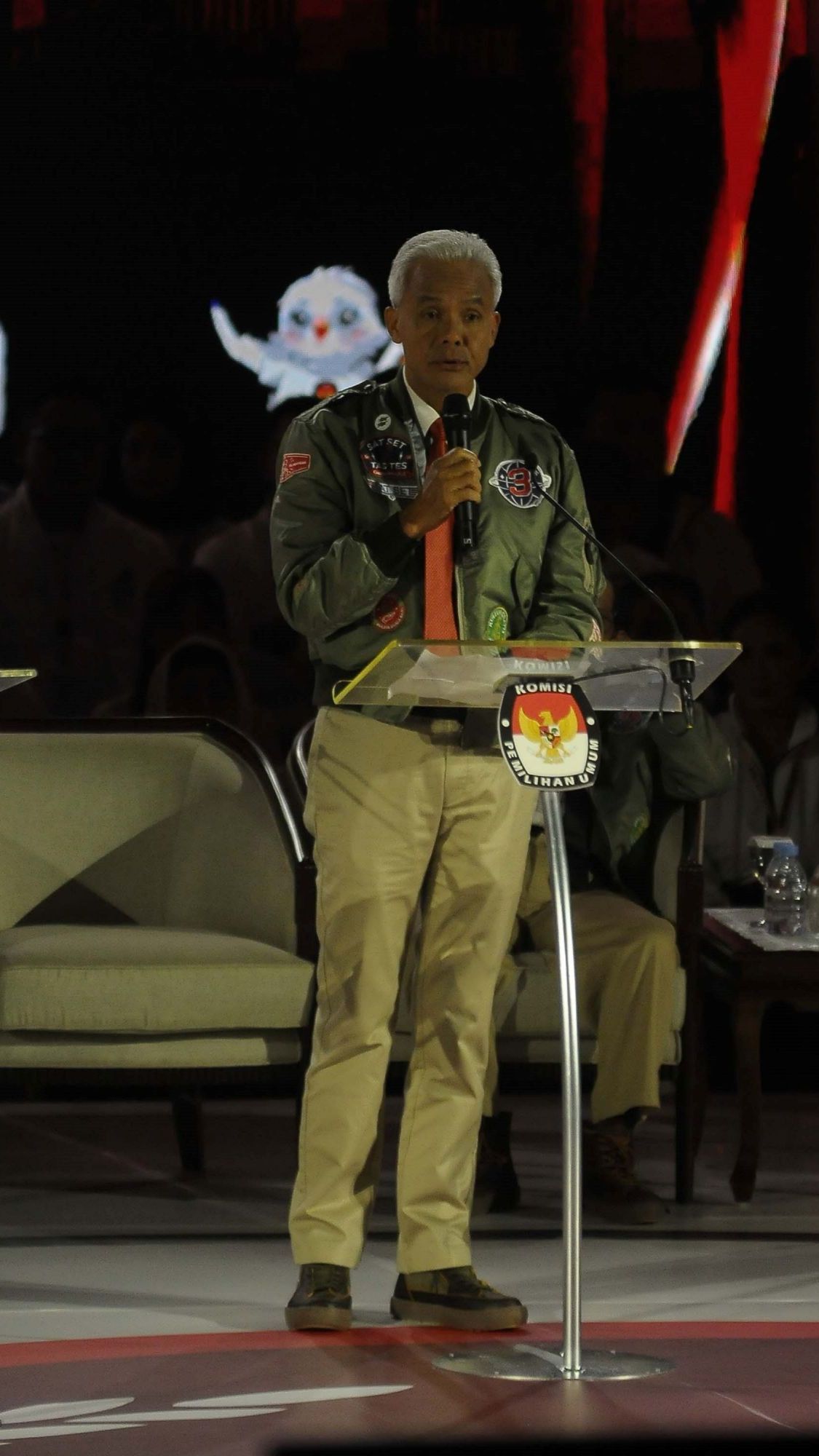 PDIP: Ganjar Membumi, Anies Terlalu Akademis dan Prabowo Emosional Saat Debat Capres