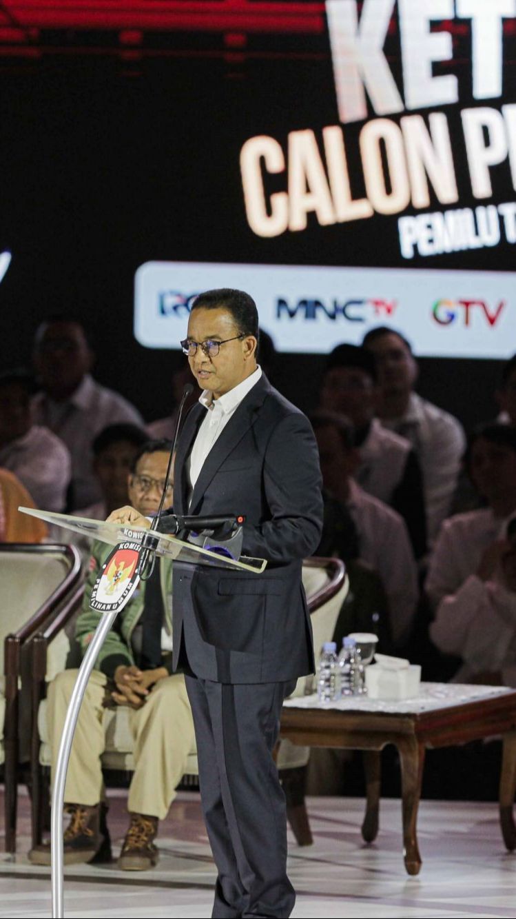 VIDEO: Anies Ingatkan Tenang di Debat, Nada Prabowo Tinggi 