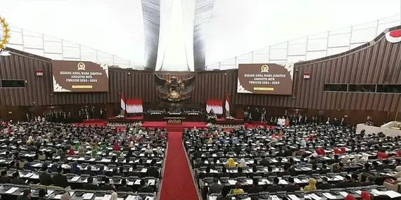 Sederet Mantan Menteri Jokowi Dilantik Jadi Anggota DPR