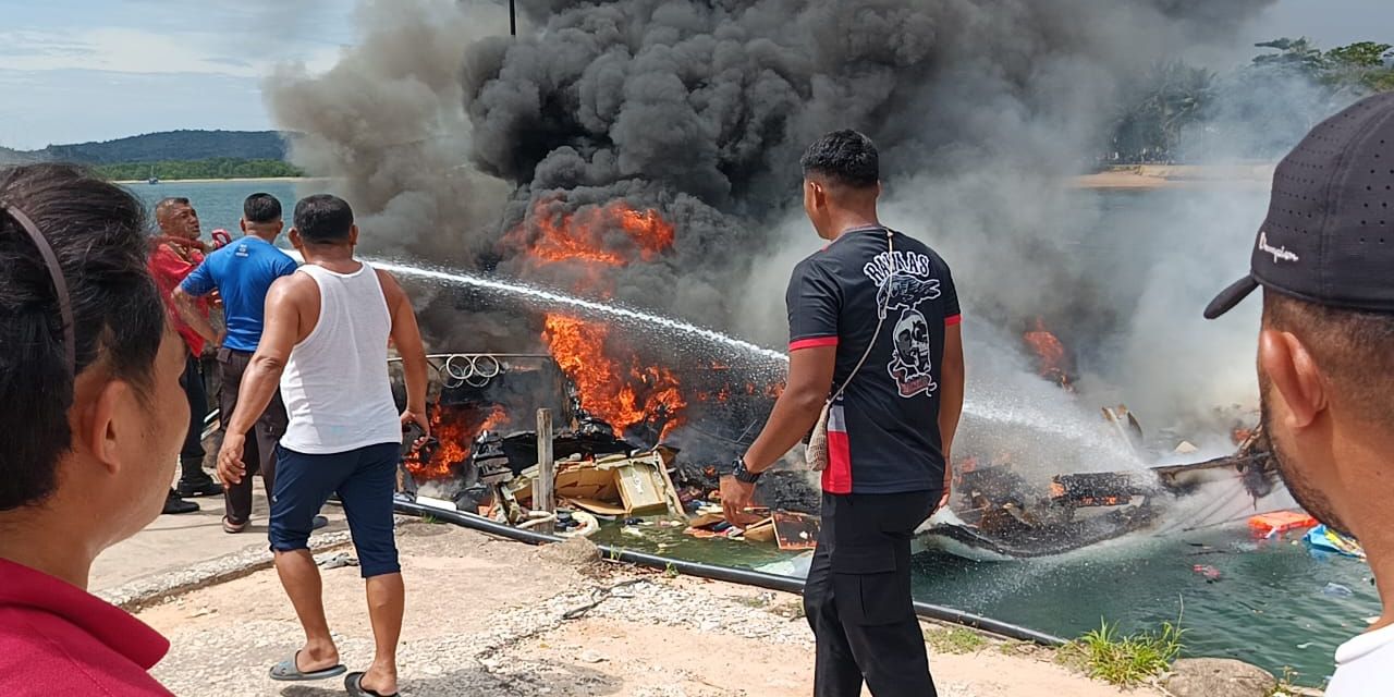 Kronologi Speedboat Cagub Maluku Utara Benny Laos Terbakar di Pelabuhan Pulau Taliabu