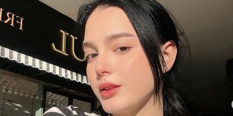 Cantik Bak Barbie, 7 Potret Terbaru  Yasmine Ow Mantan Istri Aditya Zoni saat Pamer Wajah Tanpa Makeup