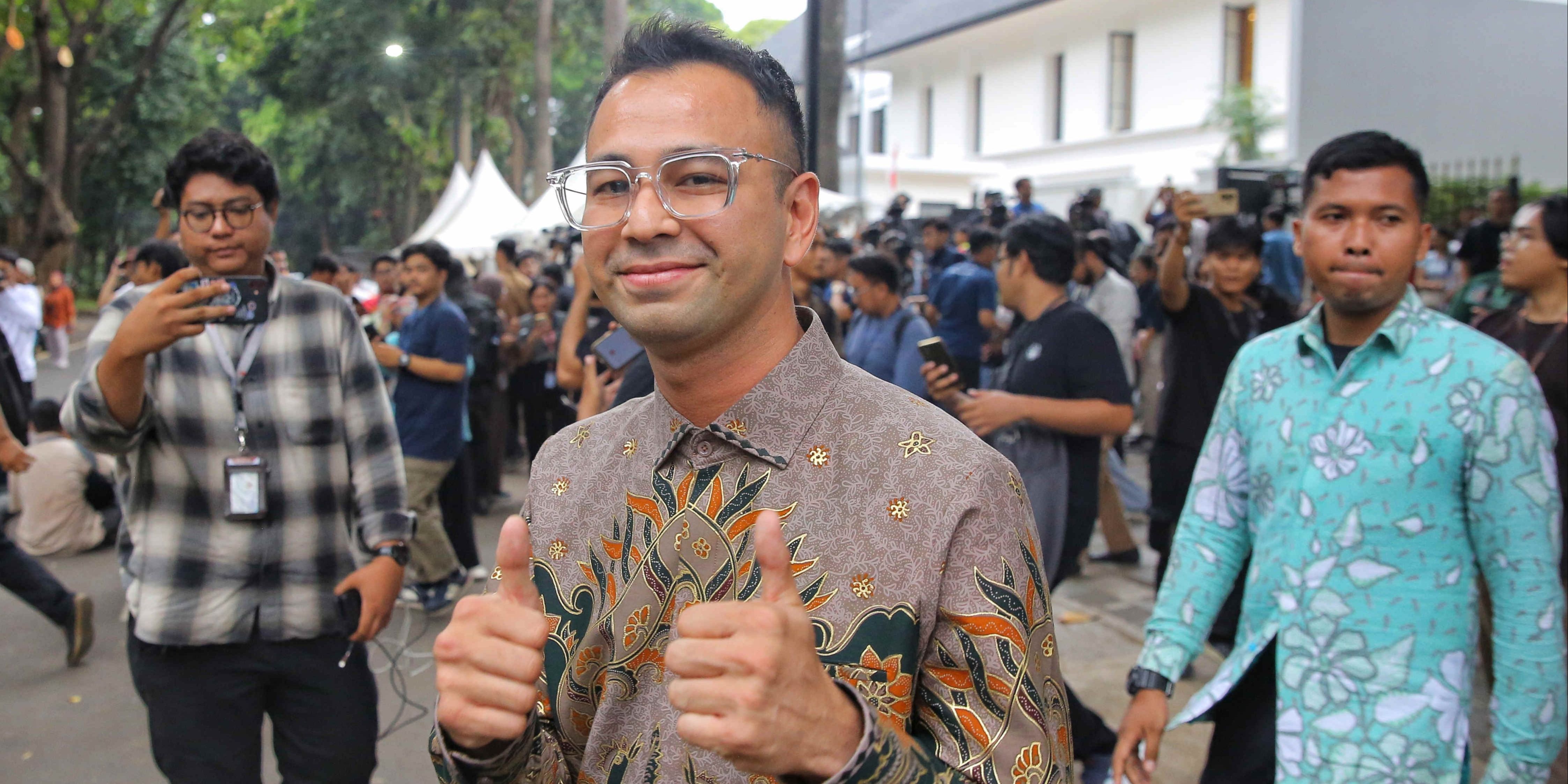 FOTO: Semringah Raffi Ahmad Jadi Calon Wakil Menteri, Ini Bocoran Tugasnya dari Prabowo