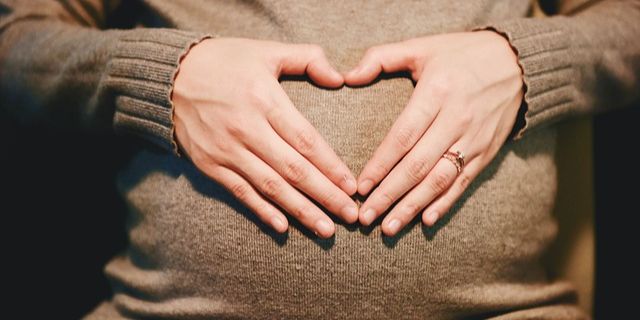 5 Mitos Ibu Hamil Makan Rambutan dan Faktanya, Bayi Lahir  Dipercaya Berambut Lebat