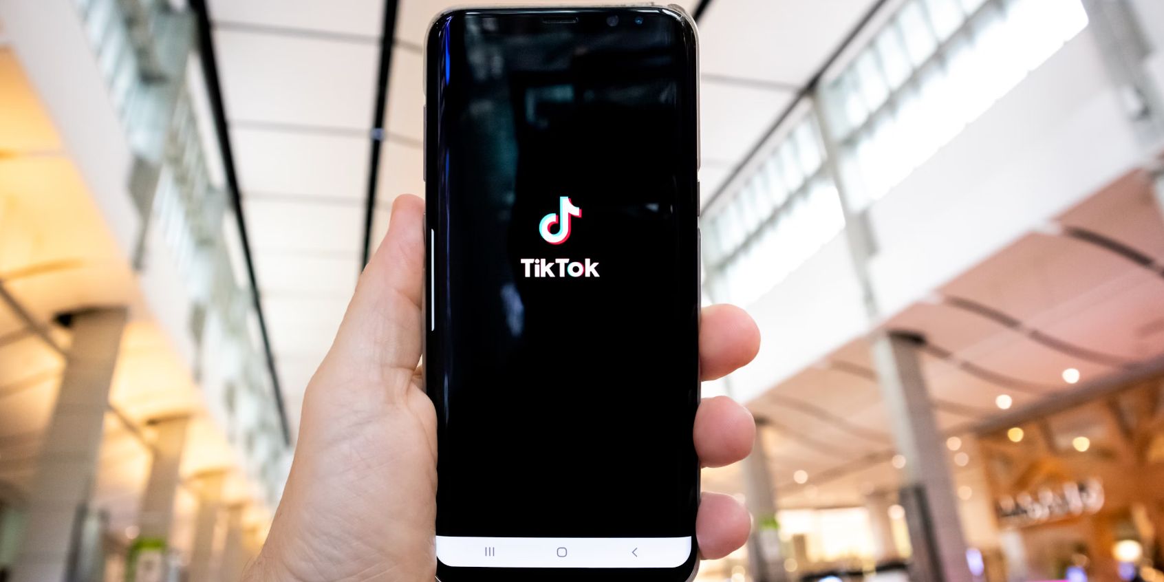 Begini Cara TikTok Hapus Video Menyesatkan saat Pilpres 2024