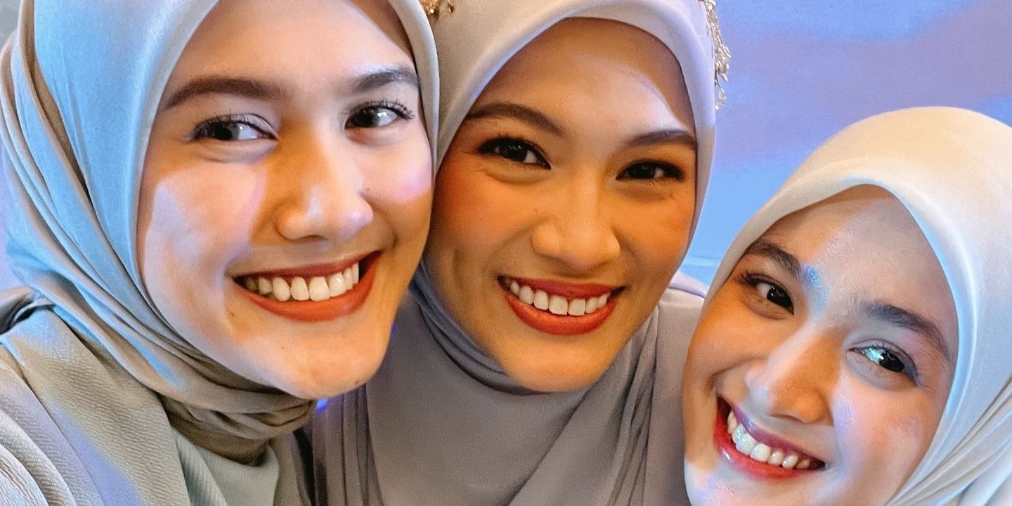 Sudah Jadi Ibu 3 Anak, 7 Potret Alyssa Soebandono Tetap Terlihat Cantik dan Awet Muda Bak Anak Gadis