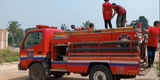 Ironi Petugas Damkar di Depok, Meregang Nyawa Usai Jinakkan Api Lahap Rumah Potong Ayam