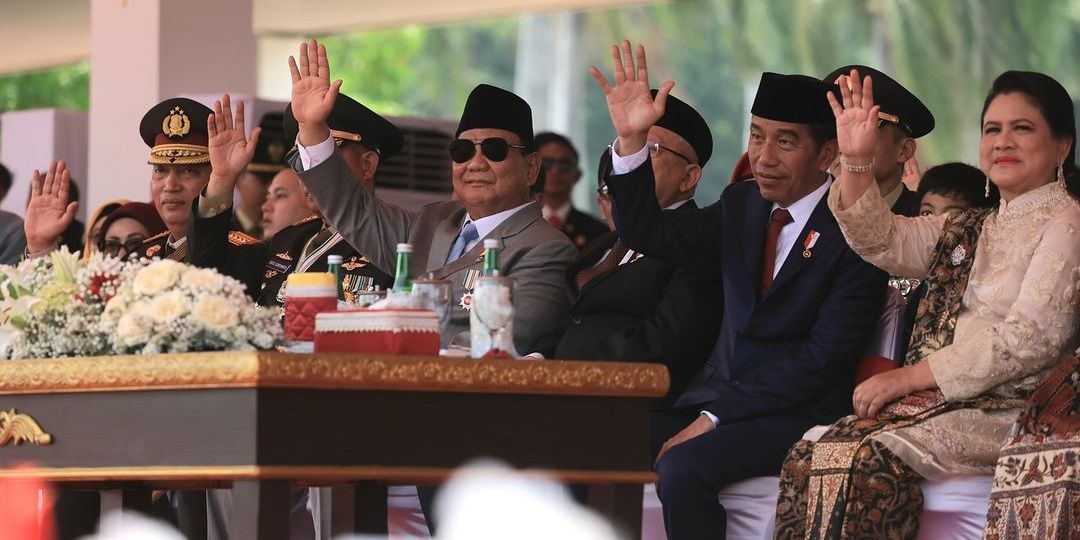 Jokowi Sambut Prabowo di Istana Usai Dilantik jadi Presiden Baru Pulang Kampung ke Solo