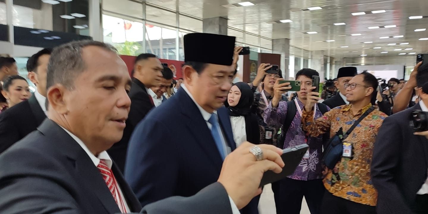 SBY Tiba di Kompleks Parlemen, Hadiri Pelantikan Prabowo-Gibran