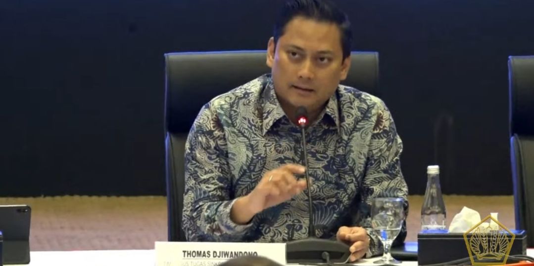 Profil dan Perjalanan Thomas Djiwandono, Keponakan Prabowo yang Punya Karir Cemerlang