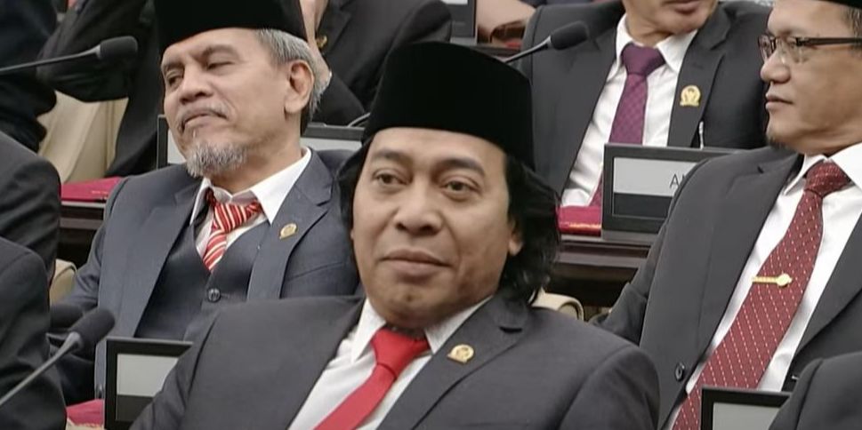 Komeng Ditanya Pidato dan Harapan ke Presiden Prabowo, Jawabannya Kocak Bikin Rekannya Ngakak