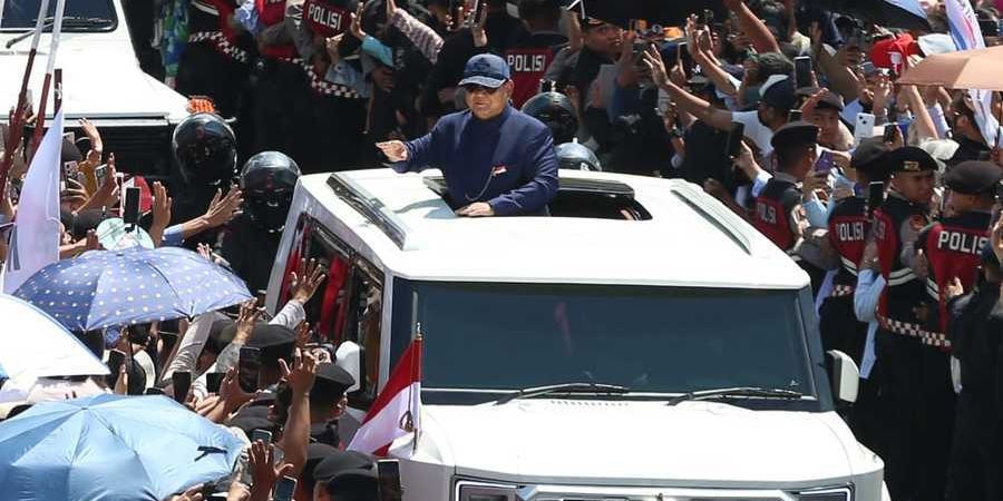 VIDEO: Dipamerkan Prabowo, Keren Spesifikasi Mobil MV3 Garuda Putih Limousine Buatan Indonesia