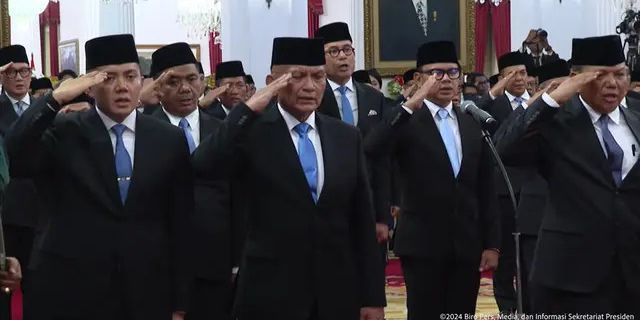 VIDEO: Detik-Detik Mayor Teddy Wajah Tegang Dilantik Presiden Prabowo Jadi Seskab di Istana